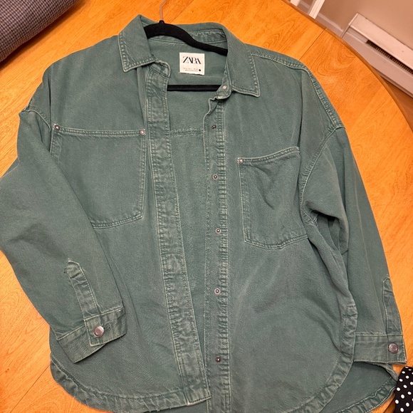 Zara Green Denim Shirt - Picture 1 of 3